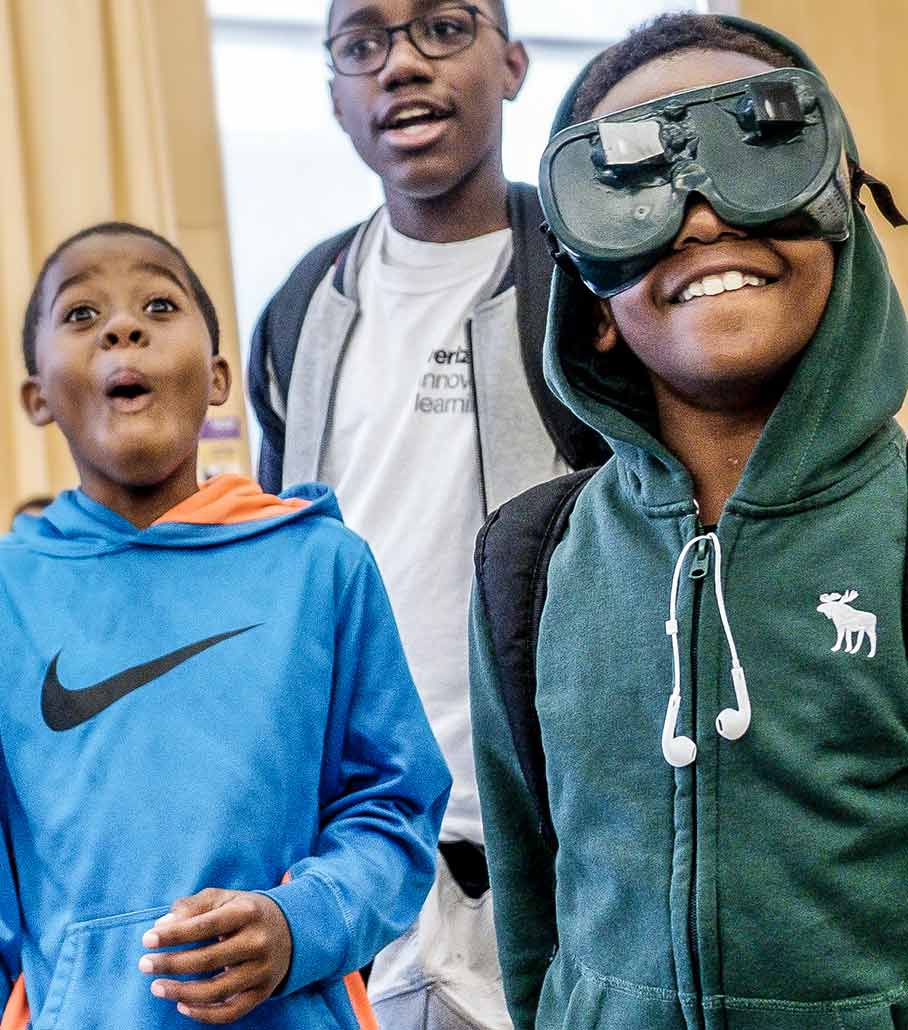 Students wearing VR Glasses